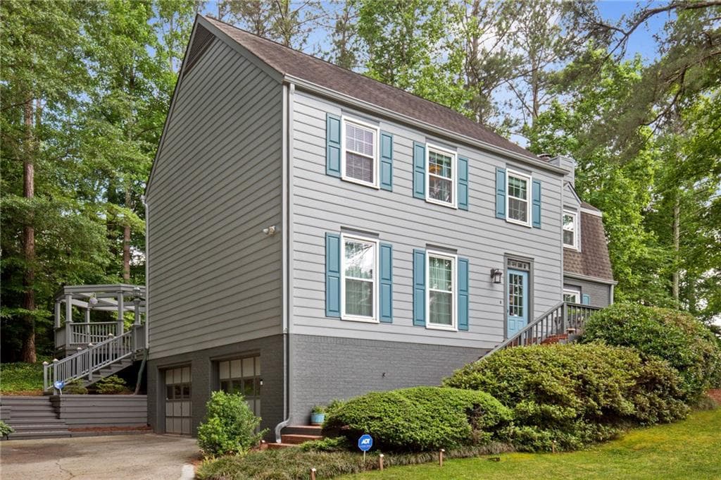 4 bedroom, 2,814 sq ft single family residence sold at 4979 Simcoe Circle, Marietta, GA 30062