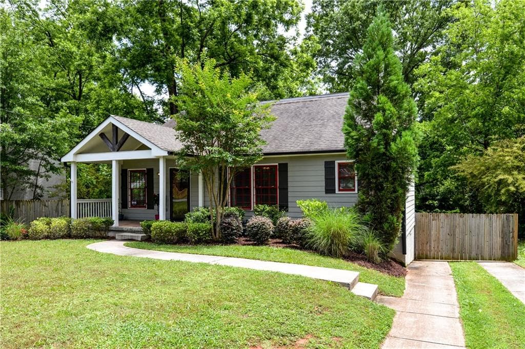 3 bedroom, 1,744 sq ft single family residence sold at 1695 Van Epps Street, Atlanta, GA 30316