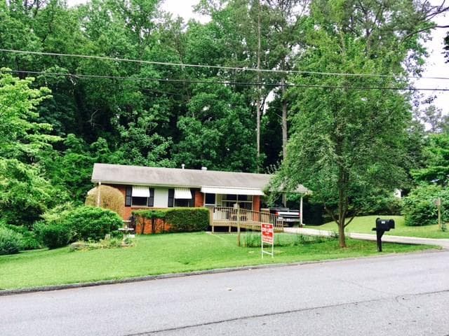 3 bedroom, 864 sq ft single family residence sold at 7015 Chappell Circle, Atlanta, GA 30360