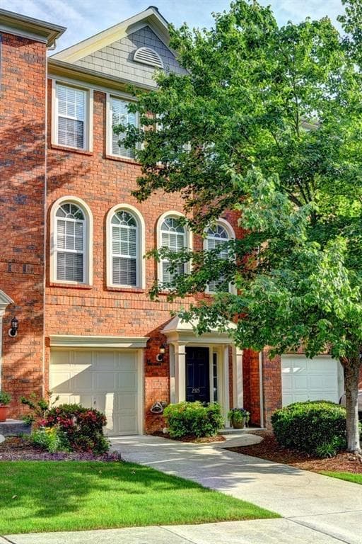 2325 Towneheights Terrace 13, Atlanta, GA 30339 — most recent listing photo