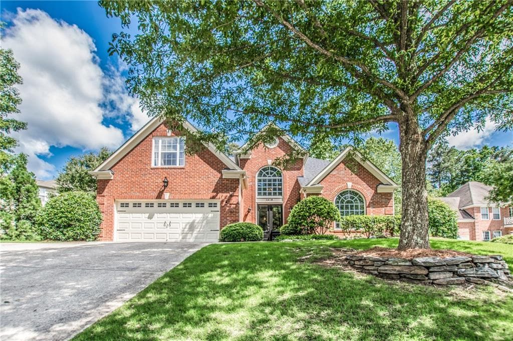 4 bedroom, 2,500 sq ft single family residence sold at 1618 Rocky Knoll Lane, Dacula, GA 30019