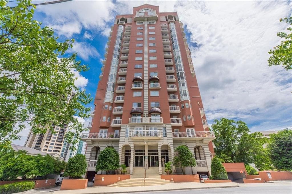 3435 Kingsboro Road 1503, Atlanta, GA 30326 — most recent listing photo