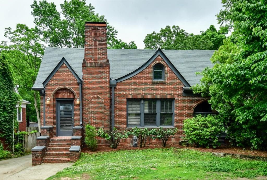 4 bedroom, 4,000 sq ft single family residence sold at 866 Moreland Avenue, Atlanta, GA 30316