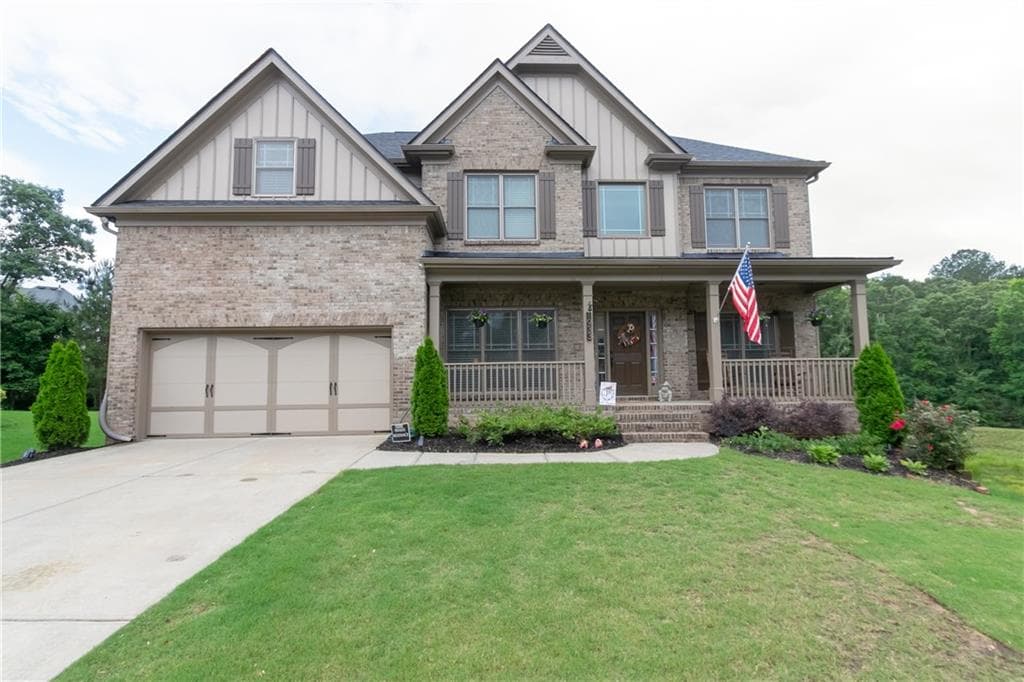 6 bedroom, 3,502 sq ft single family residence sold at 1933 Alder Tree Way, Dacula, GA 30019