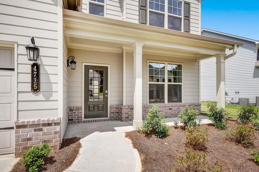 4715 Frontier Drive, Cumming, GA 30028 — most recent listing photo