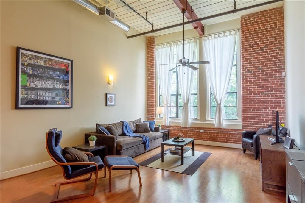 1 bedroom, 1,072 sq ft condominium sold at 1261 NE Caroline Street 209, Atlanta, GA 30307