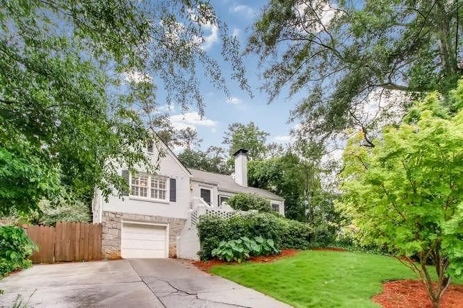3 bedroom, 2,009 sq ft single family residence sold at 1686 Pine Ridge Drive, Atlanta, GA 30324