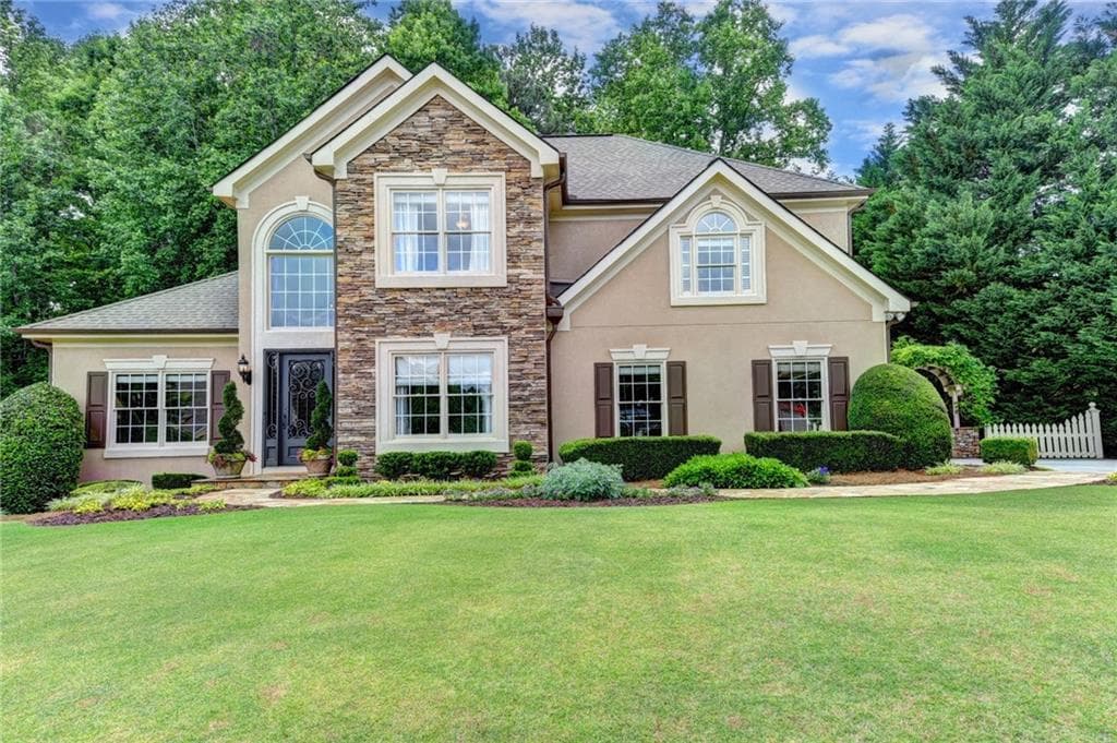 10875 Avian Drive, Johns Creek, GA 30022 — most recent listing photo