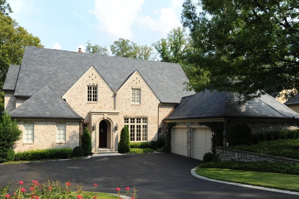7 bedroom, 8,439 sq ft single family residence sold at 675 W Paces Ferry Road, Atlanta, GA 30327