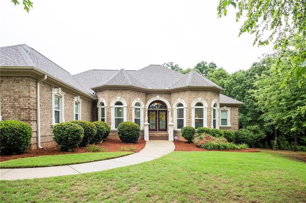 2560 Sycamore Drive, Conyers, GA 30094 — most recent listing photo