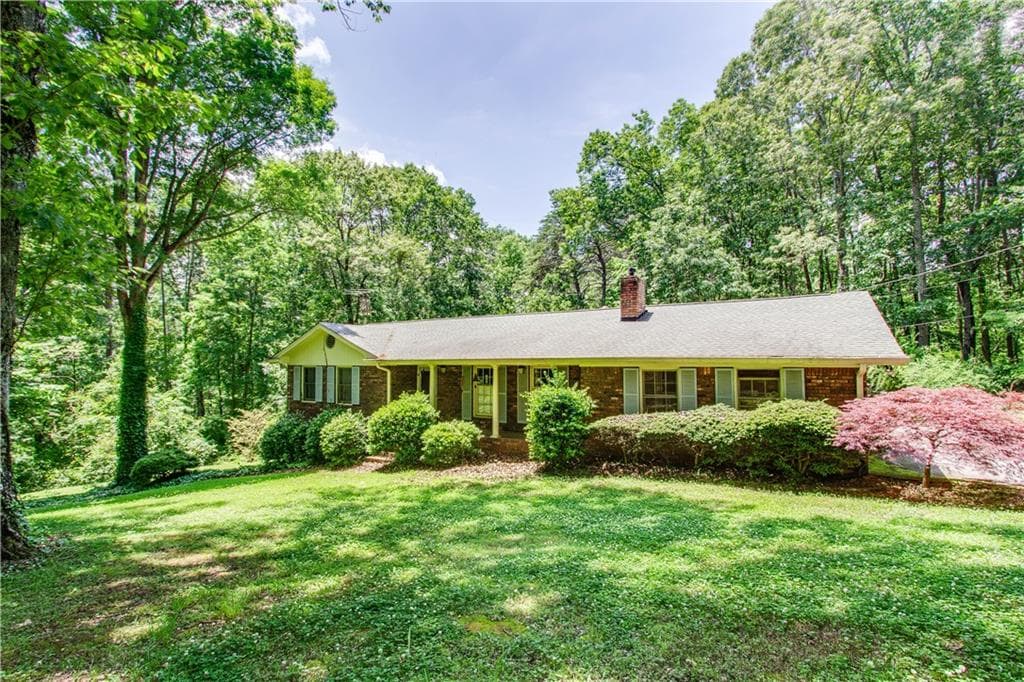 1180 Greenwood Acres Drive, Cumming, GA 30041 — most recent listing photo