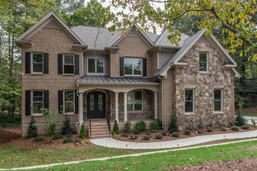 5 bedroom, 4,775 sq ft single family residence sold at 1320 Rumson Lane, Alpharetta, GA 30004