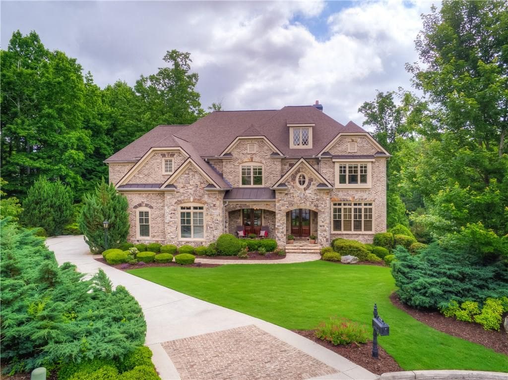 5 bedroom, 5,828 sq ft single family residence sold at 1750 Cone Flower Way, Suwanee, GA 30024