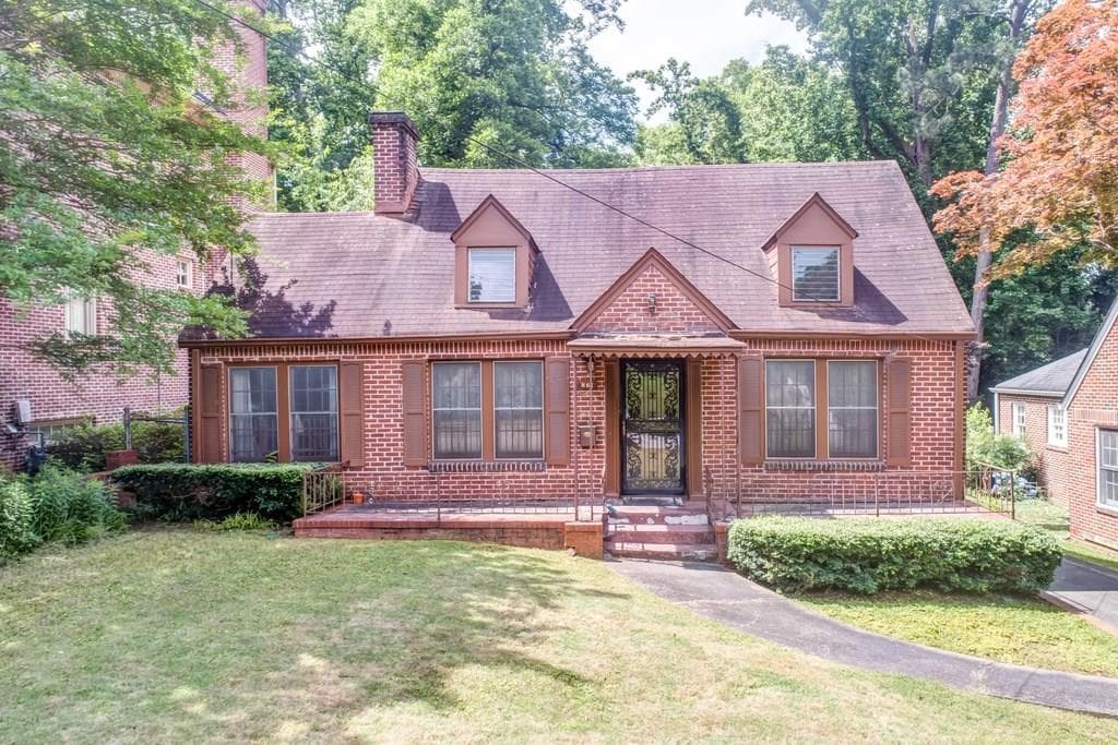 2 bedroom, 1,580 sq ft single family residence sold at 861 Kings Court, Atlanta, GA 30306