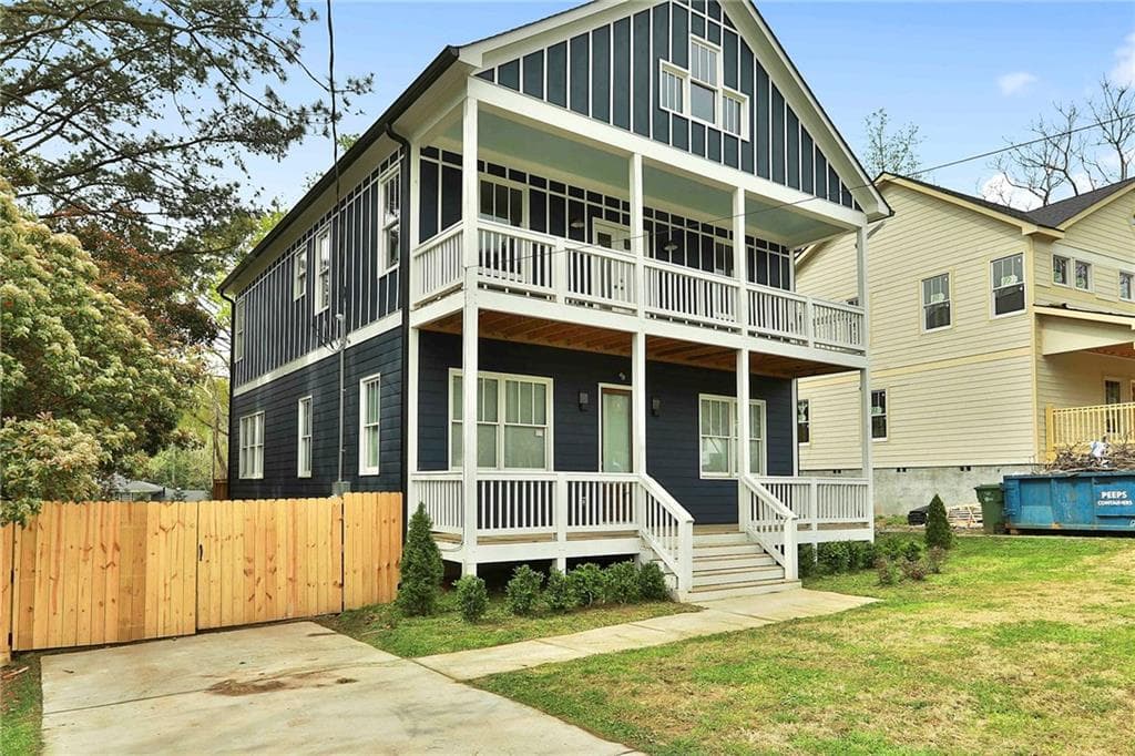 4 bedroom, 2,400 sq ft single family residence sold at 1881 Flat Shoals Road, Atlanta, GA 30316