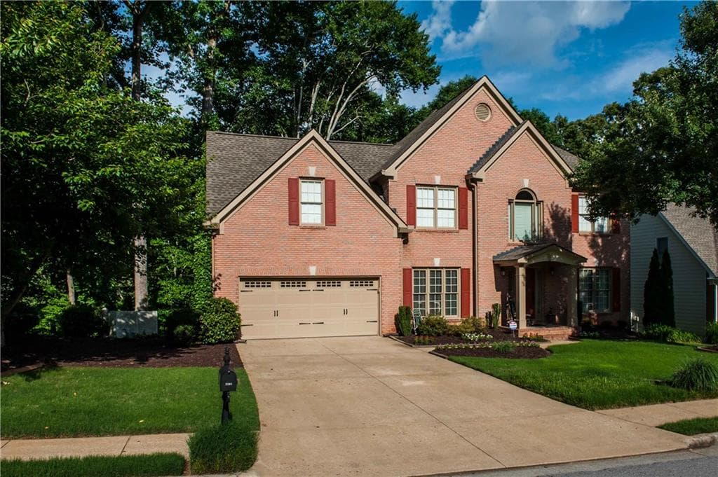 4 bedroom, 3,988 sq ft single family residence sold at 2205 Laurel Lake Drive, Suwanee, GA 30024