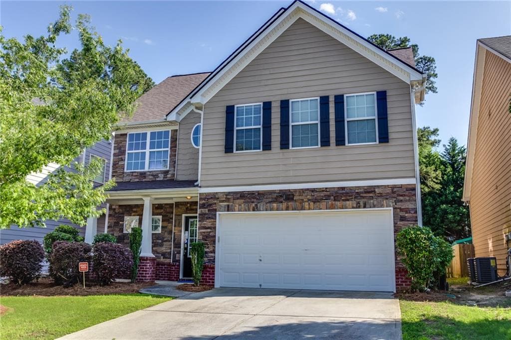 4 bedroom, 3,212 sq ft single family residence sold at 2173 Splitrail Trail, Buford, GA 30519