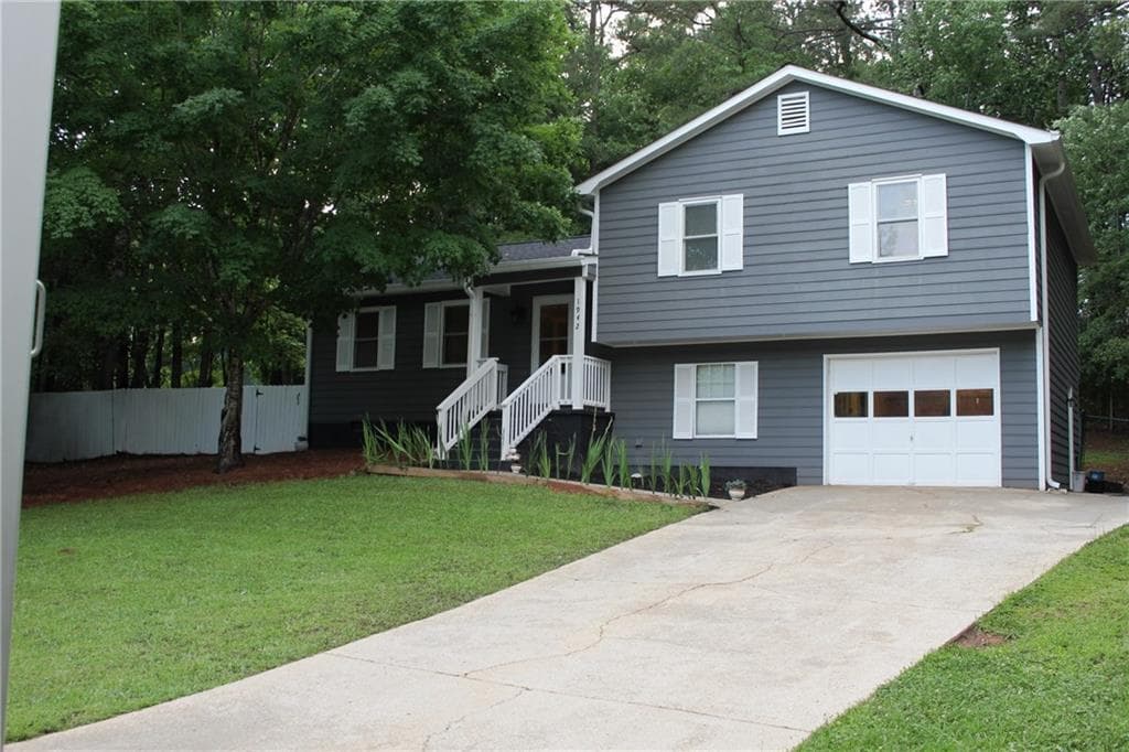 1942 Seabury Court, Marietta, GA 30008 — most recent listing photo