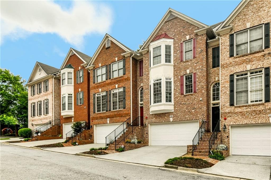 2148 Briarwood Bluff 11, Brookhaven, GA 30319 — most recent listing photo