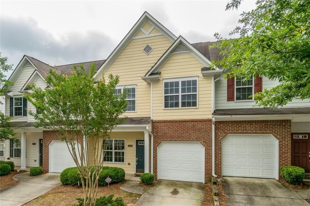 2342 Suwanee Pointe Drive, Lawrenceville, GA 30043 — most recent listing photo