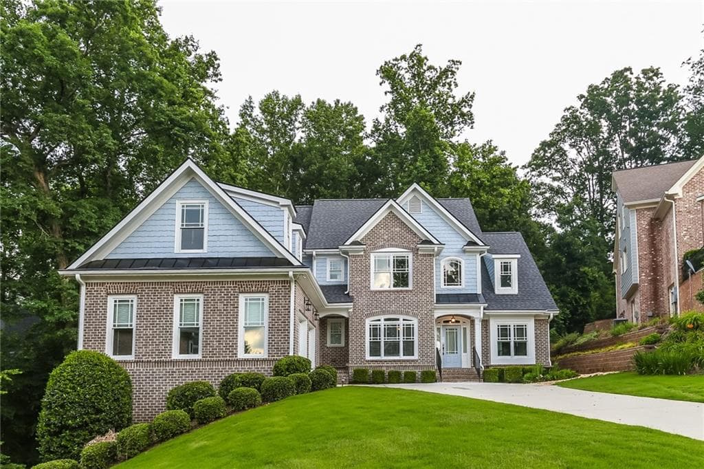 5 bedroom, 3,599 sq ft single family residence sold at 382 Olde Eastleigh Court, Lawrenceville, GA 30043