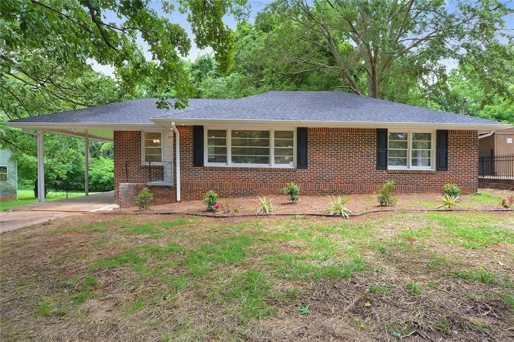 3 bedroom single family residence sold at 2310 Bouldercrest Road, Atlanta, GA 30316