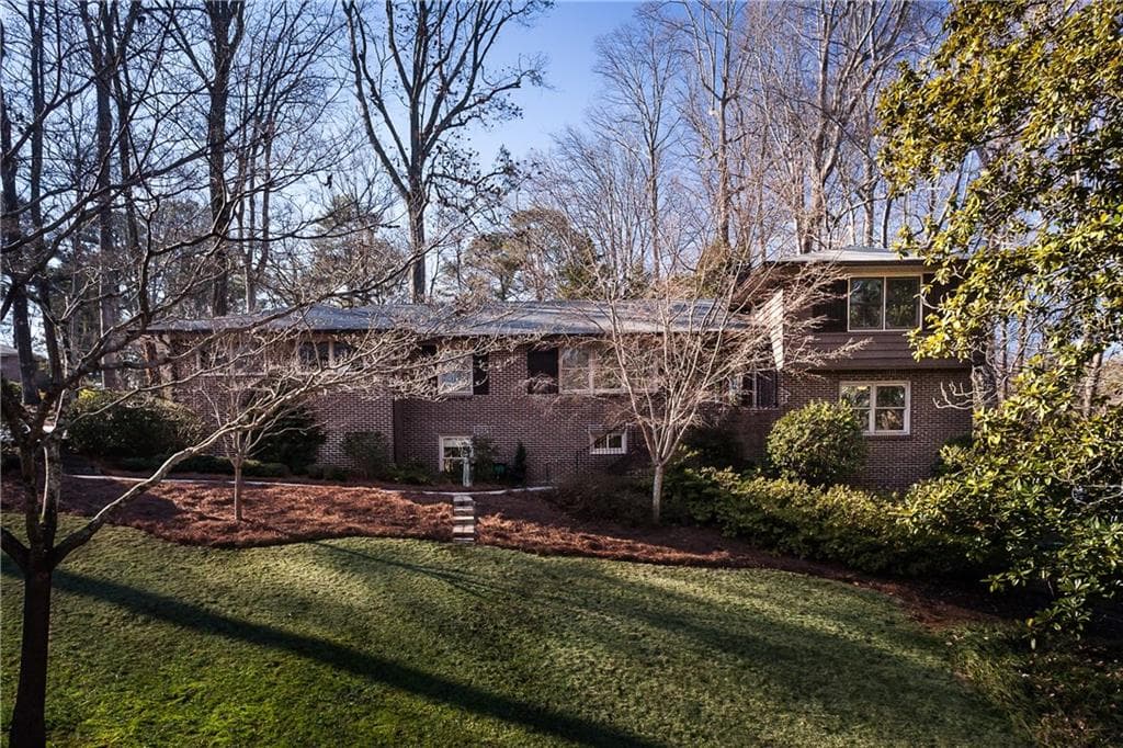 246 Woodview Drive, Decatur, GA 30030 — most recent listing photo