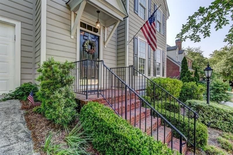 3 bedroom single family residence sold at 1272 Village Run, Brookhaven, GA 30319