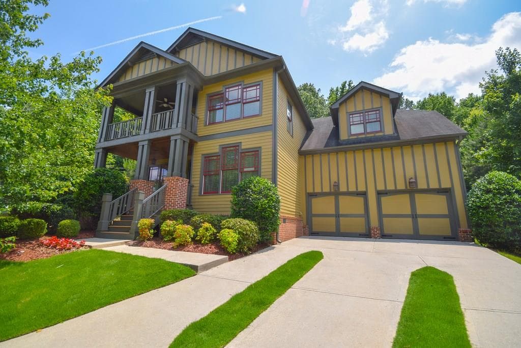 4 bedroom, 2,202 sq ft single family residence sold at 1135 Verandah Lane, Atlanta, GA 30316