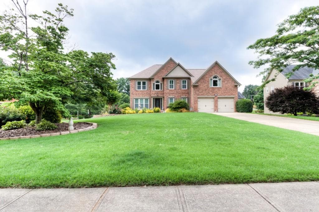 4495 Woodford Pass, Roswell, GA 30075 — most recent listing photo