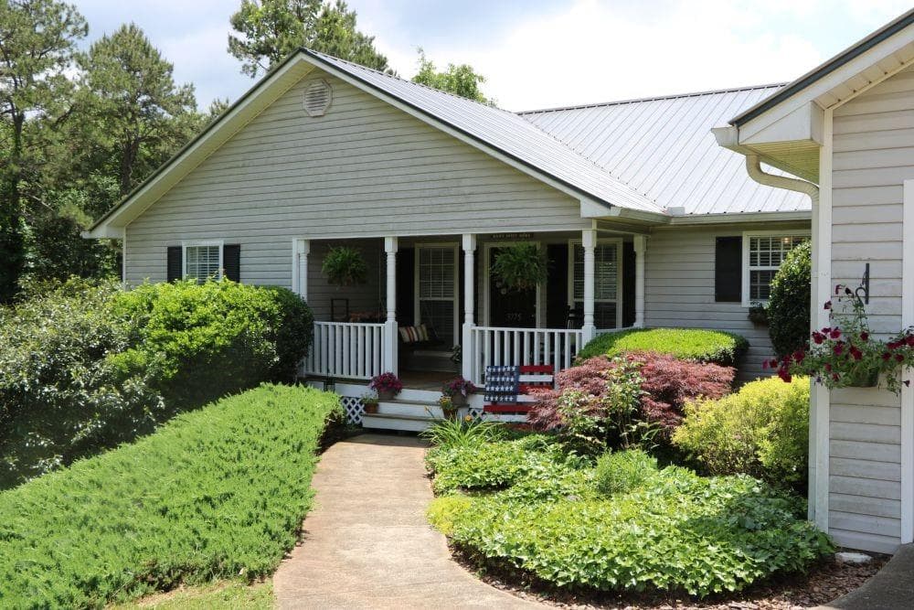 3775 Riverglenn Court, Gainesville, GA 30506 — most recent listing photo