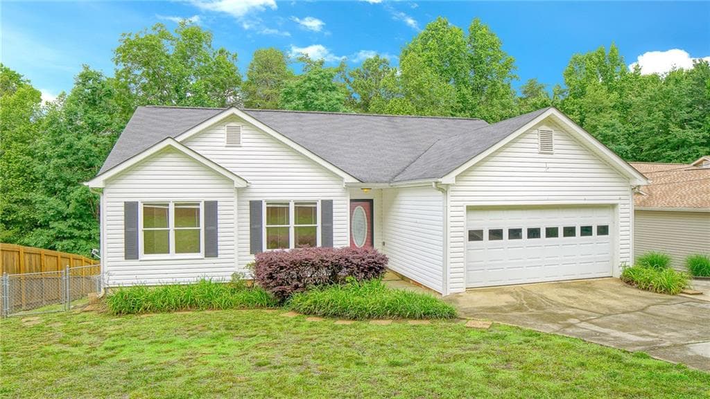 3 bedroom, 1,409 sq ft single family residence sold at 9070 Ponderosa Trail, Gainesville, GA 30506