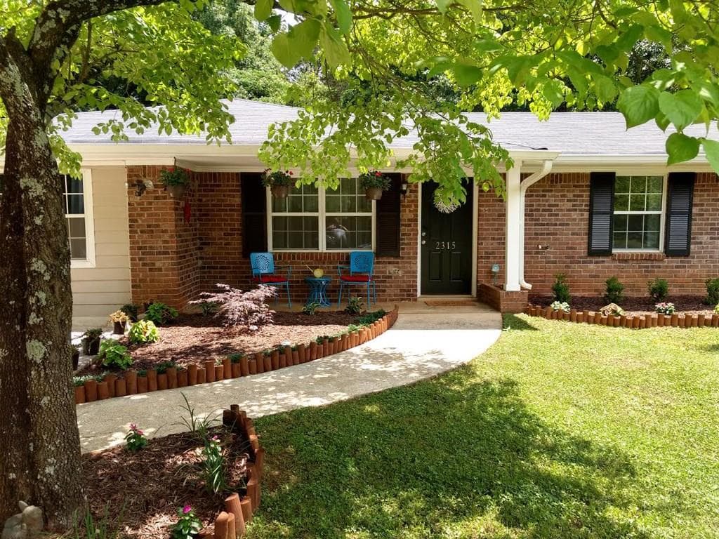 2315 N EIFFEL Court, Decatur, GA 30032 — most recent listing photo