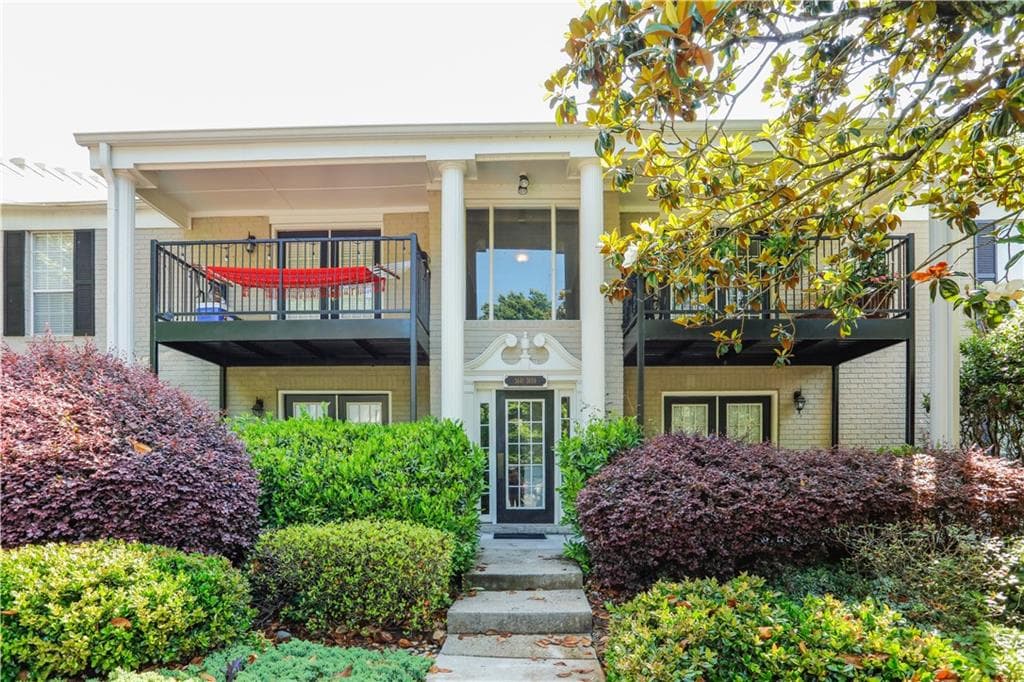 3649 Essex Avenue 34, Atlanta, GA 30339 — most recent listing photo