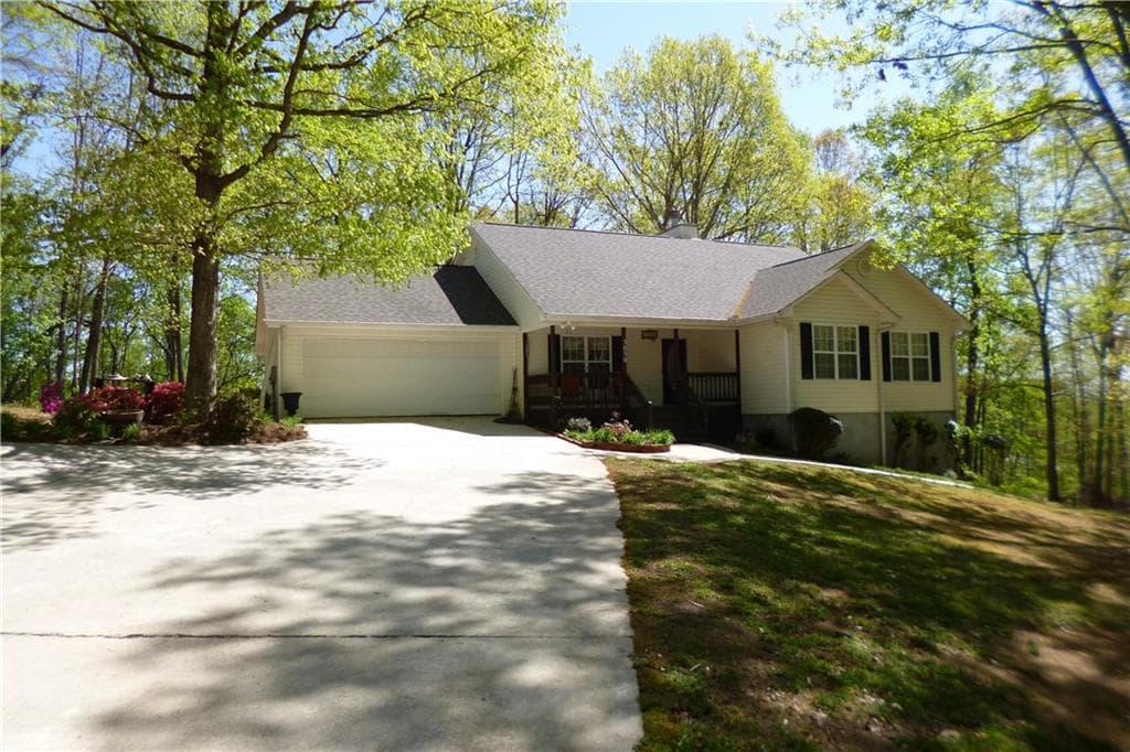 5830 Shadow Oaks Drive, Murrayville, GA 30564 — most recent listing photo