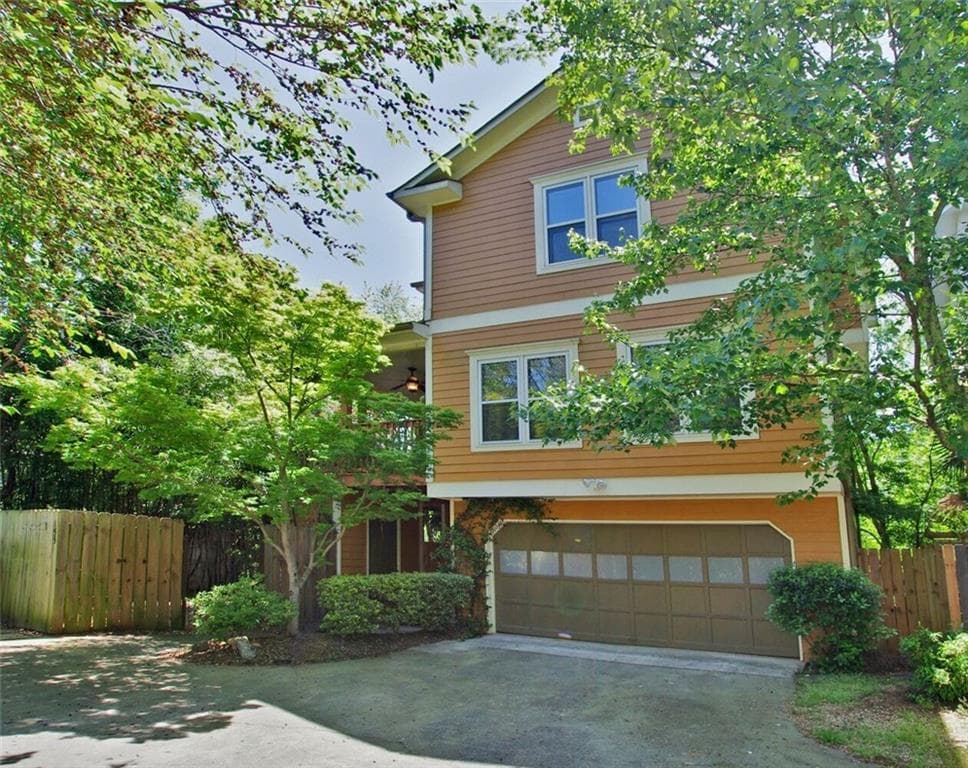 2 bedroom, 1,632 sq ft townhouse sold at 155 Battery Place, Atlanta, GA 30307