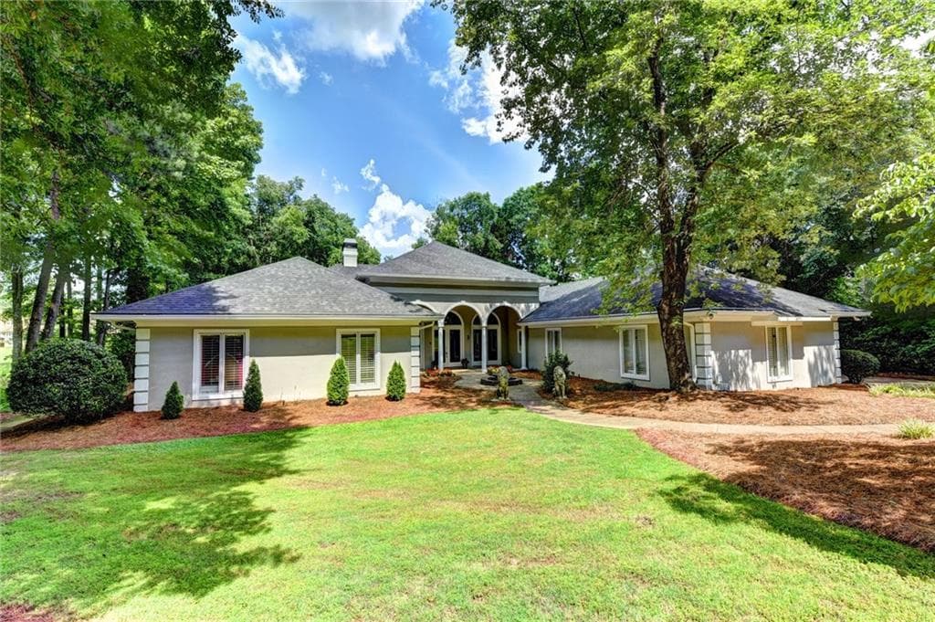 3048 Shinnecock Hills Drive, Johns Creek, GA 30097 — most recent listing photo