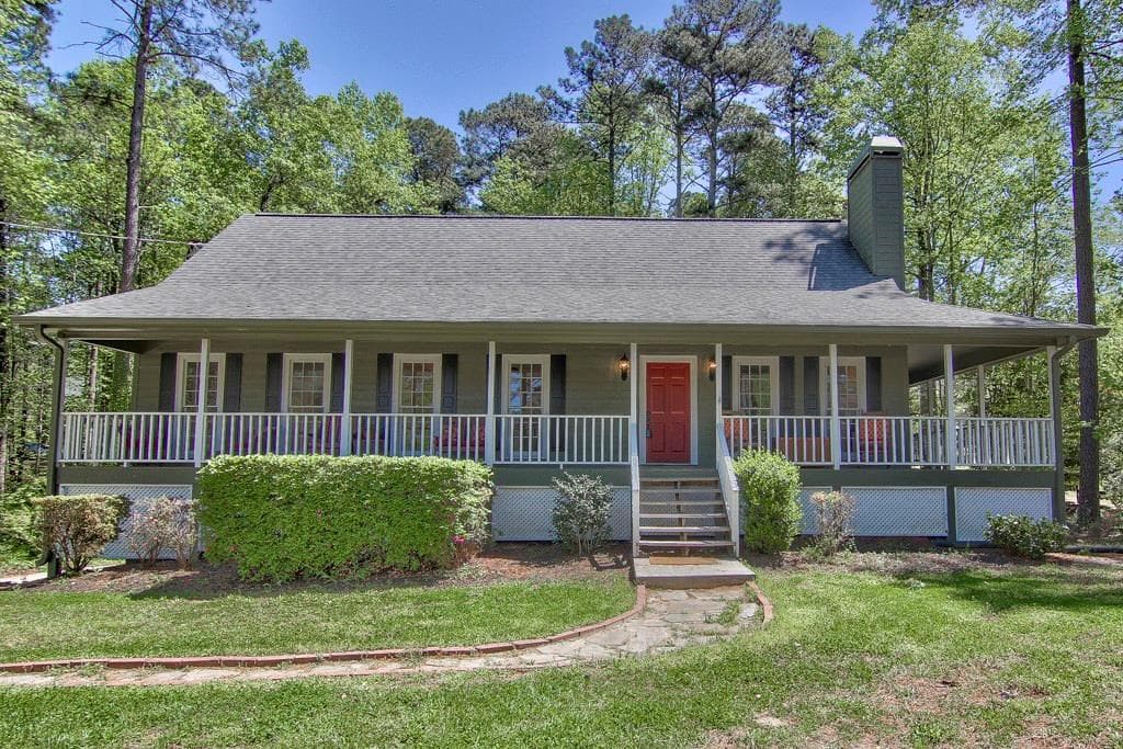 5895 Lakeshore Road, Buford, GA 30518 — most recent listing photo