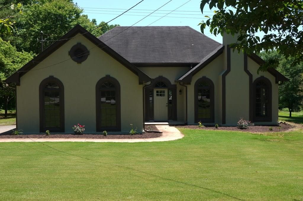 1689 ROCKY TOP Drive, Lilburn, GA 30047 — most recent listing photo