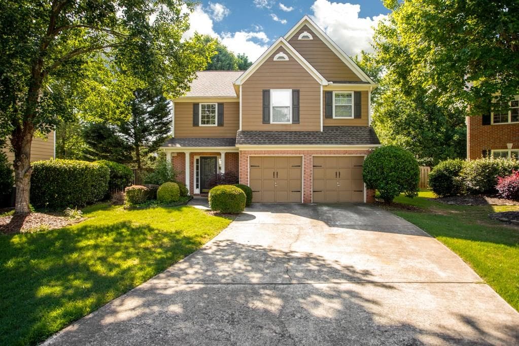 4050 Crabapple Lake Court, Roswell, GA 30076 — most recent listing photo