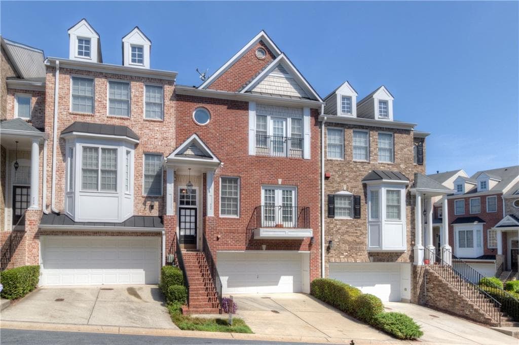 304 Creekbank Way, Smyrna, GA 30082 — most recent listing photo