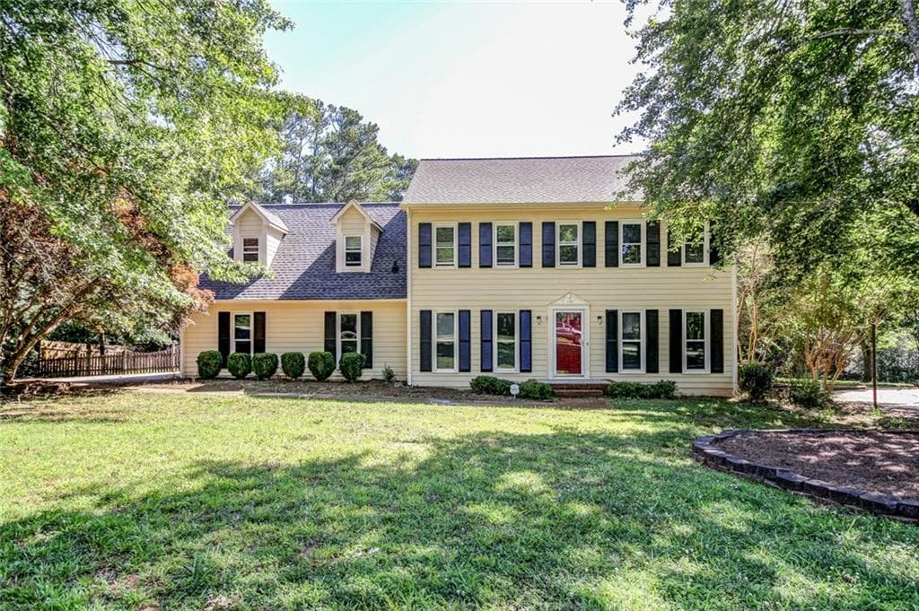 4 bedroom, 2,297 sq ft single family residence sold at 1492 Hartman Drive, Lilburn, GA 30047