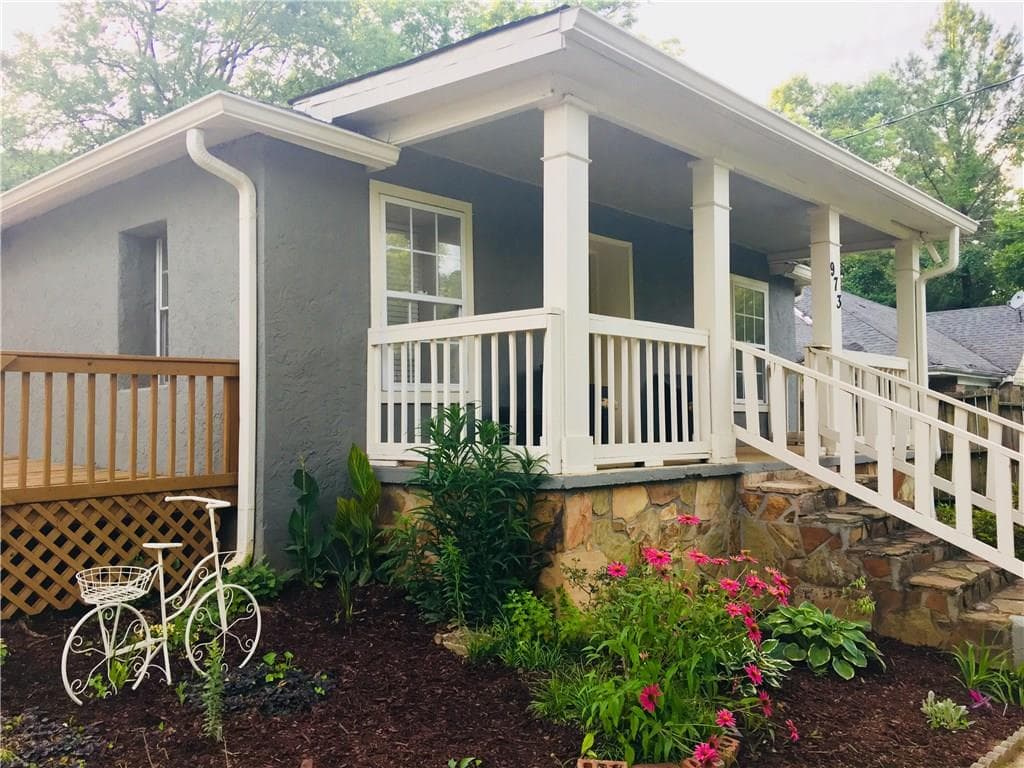 2 bedroom, 1,152 sq ft single family residence sold at 973 Grant Terrace, Atlanta, GA 30315