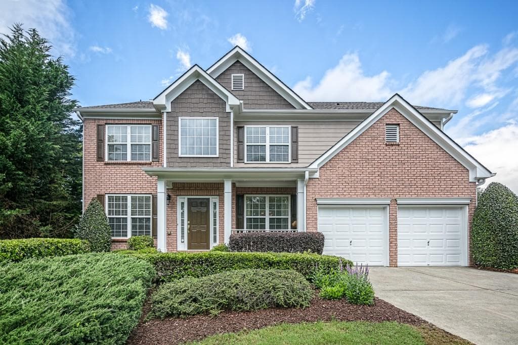 5 bedroom, 2,585 sq ft single family residence sold at 3397 Seneca Farm Drive, Buford, GA 30519