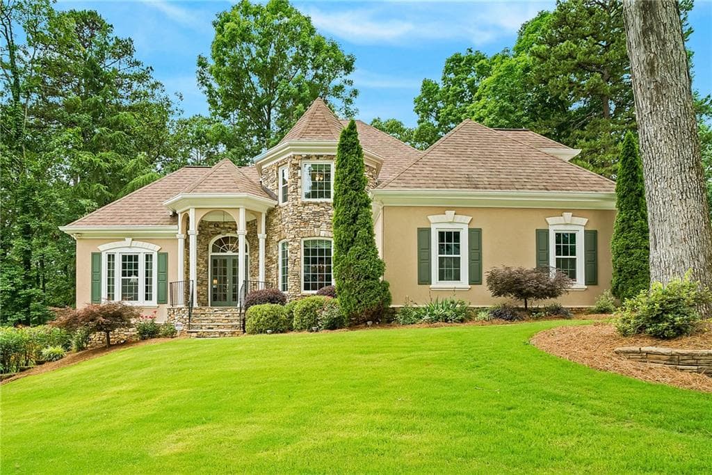 12170 Magnolia Circle, Alpharetta, GA 30005 — most recent listing photo