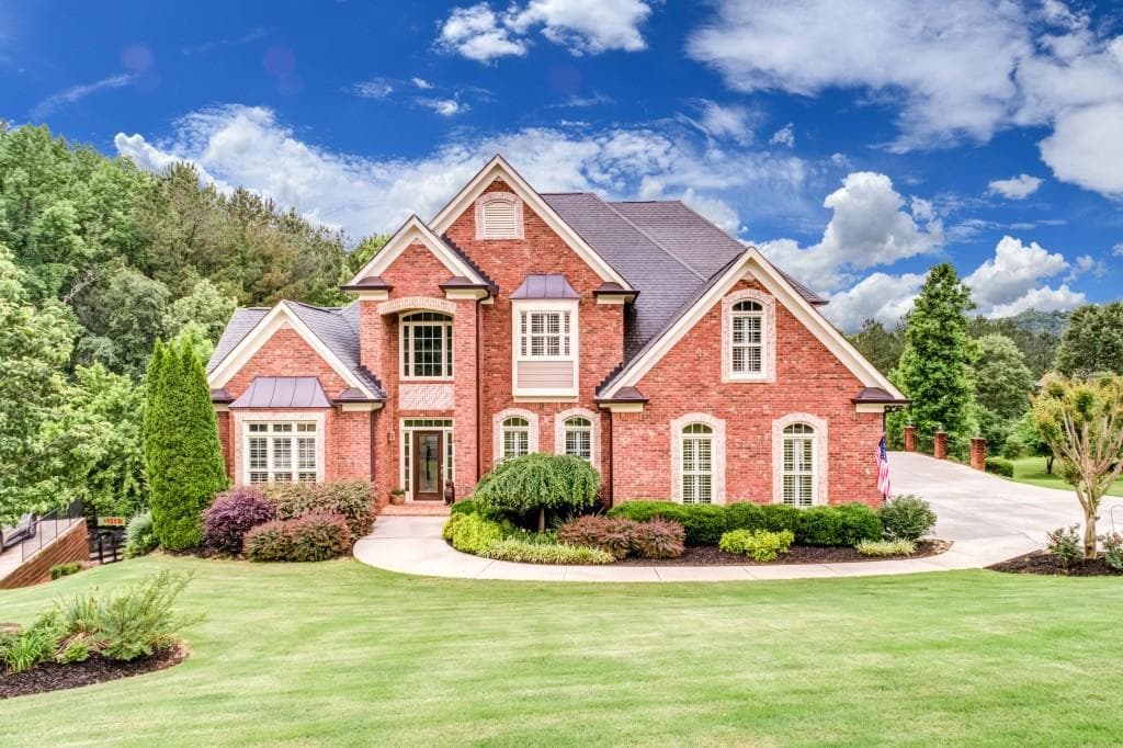 6 bedroom, 5,352 sq ft single family residence sold at 409 Candler Trail, Canton, GA 30115
