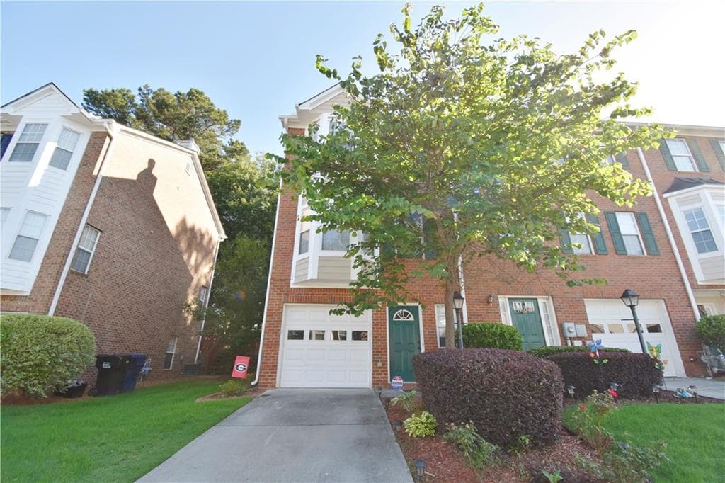 3 bedroom, 1,752 sq ft townhouse sold at 2120 Millgate Lane, Buford, GA 30519