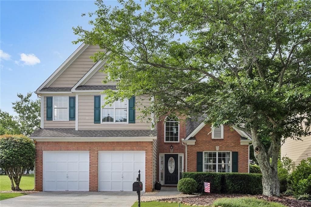 3 bedroom, 2,113 sq ft single family residence sold at 1145 Primrose Drive, Roswell, GA 30076