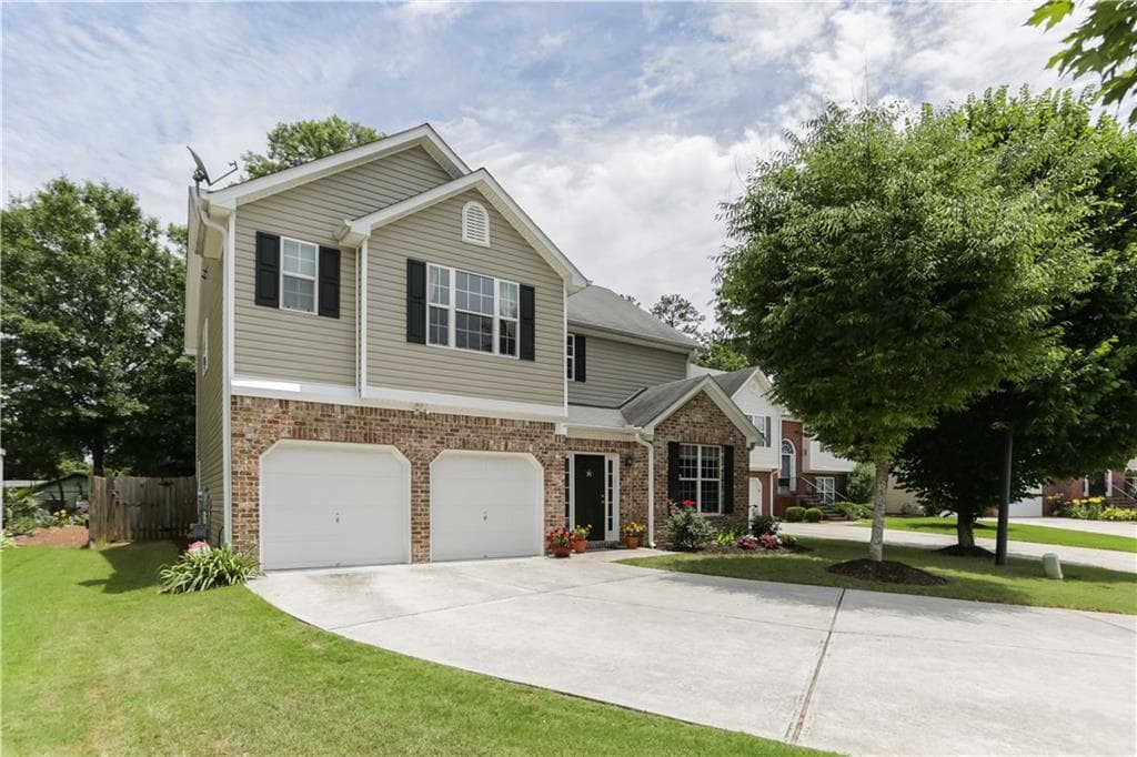 69 Hollinger Way, Marietta, GA 30060 — most recent listing photo
