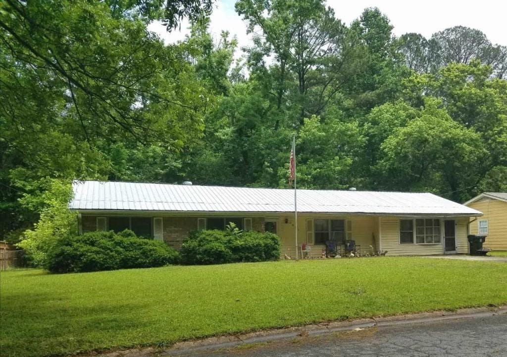 3 bedroom, 1,724 sq ft single family residence sold at 3801 Ensign Drive, Chamblee, GA 30341